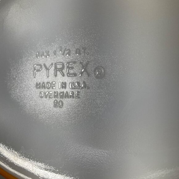 Vintage Pyrex Daisy Sunflower 043 1.5QT Oval Baking Dish & Lid Yellow Orange USA - Picture 9 of 10